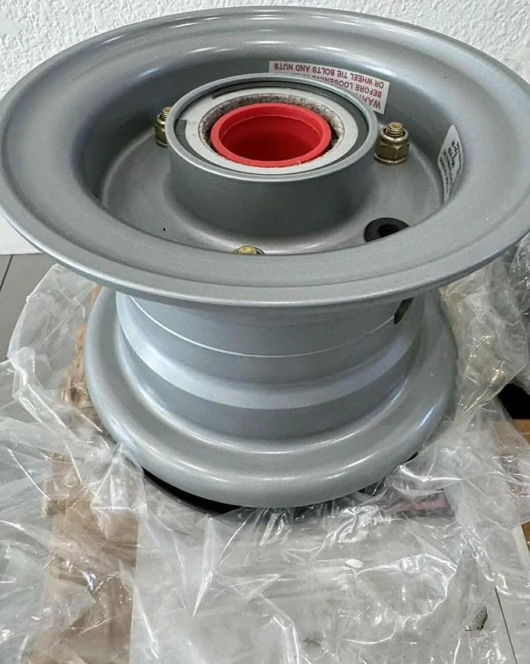 Grove Aircraft Wheels Image 2