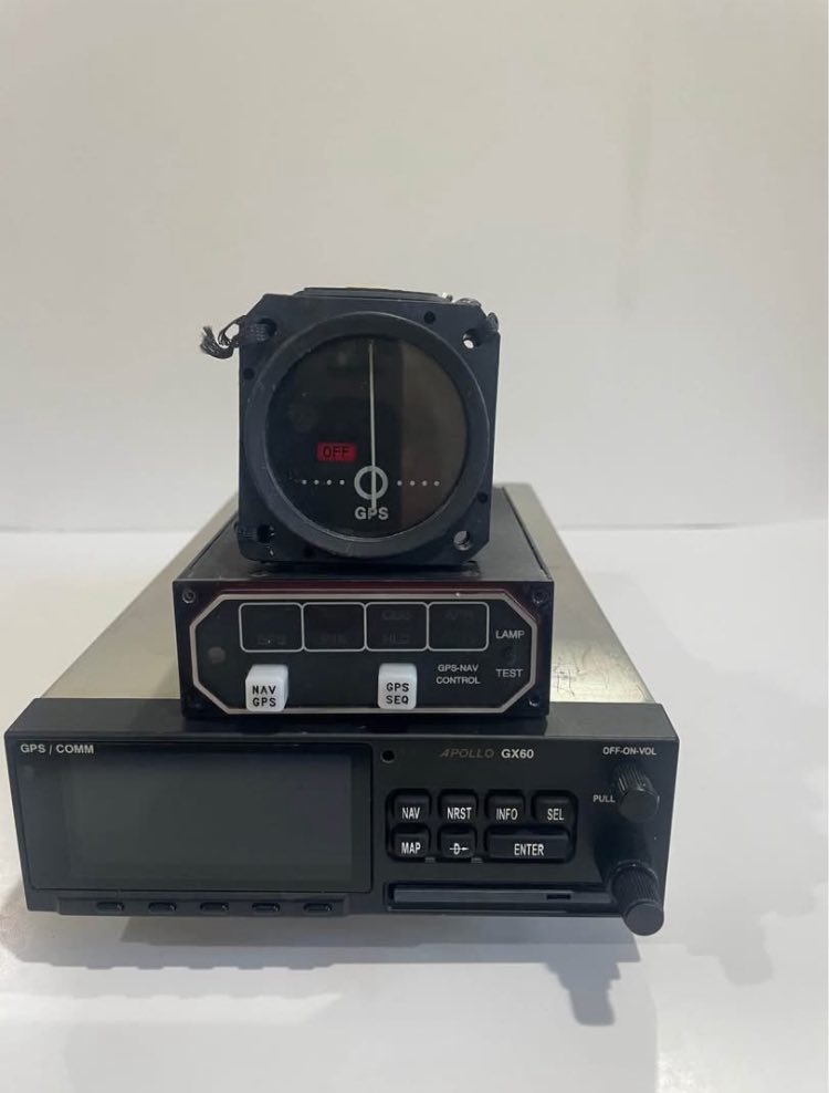 GX60 GPS/Comm Image 3