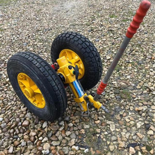 Heraud helicopter handling wheels